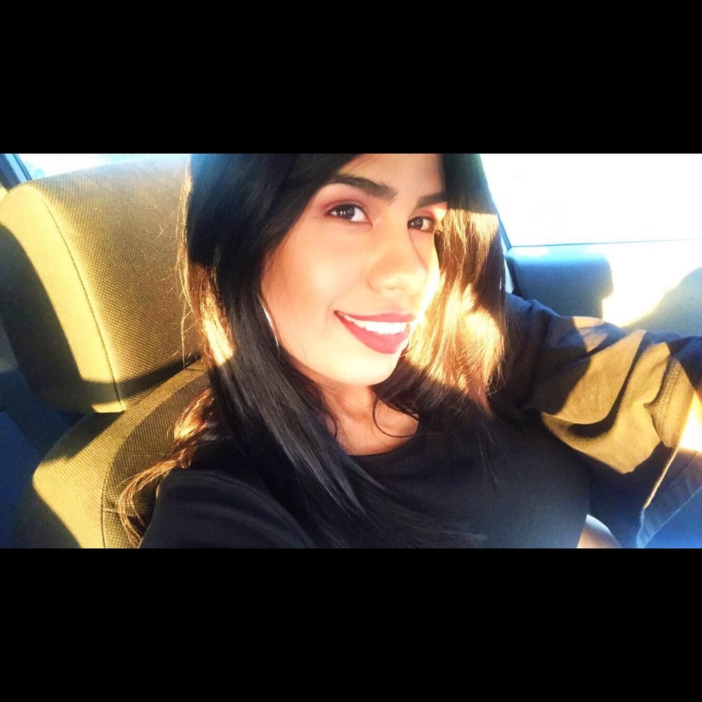 Meet your Posher, Kristyel